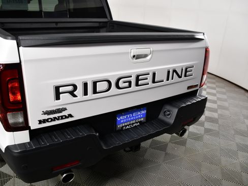 Used 2024 Honda Ridgeline TrailSport image 15