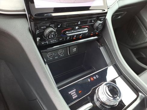 New 2025 Jeep Grand Cherokee L Limited image 15