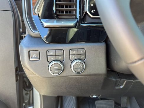 New 2026 GMC Sierra 1500 Elevation w/ Elevation Premium Package image 29