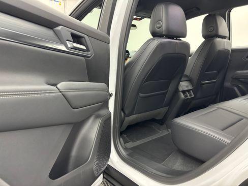 New 2027 GMC Terrain Elevation w/ Elevation Premium Package AWD/4WD image 37
