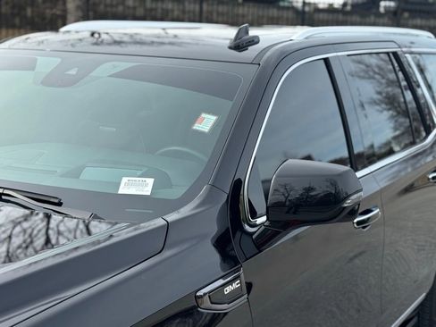 Used 2024 GMC Yukon Denali Ultimate image 12