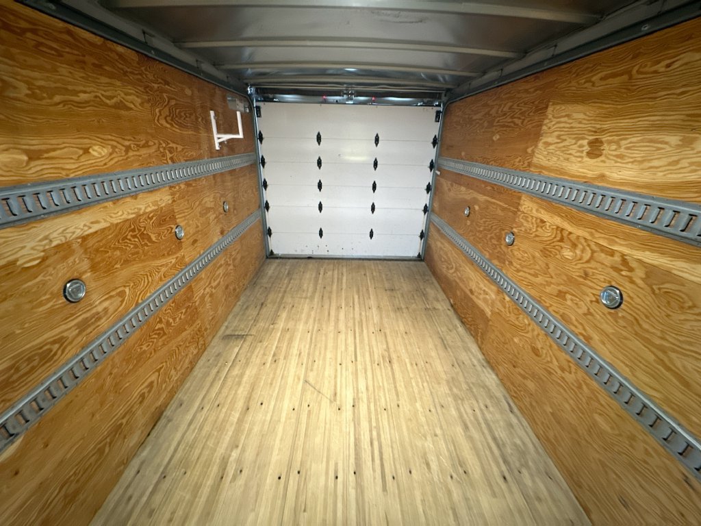 Used 2020 Chevrolet Express 3500 w/ Power Convenience Package RWD image 12