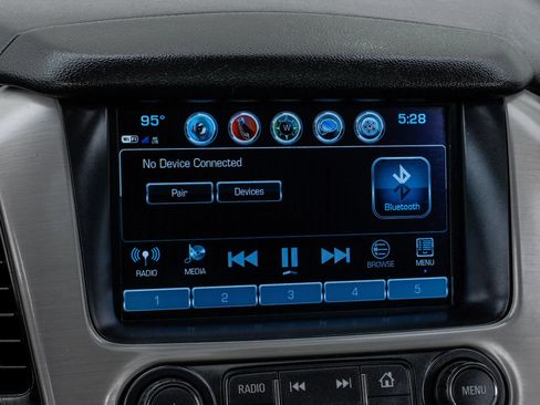 Used 2019 GMC Yukon Denali w/ Denali Ultimate Black Edition AWD/4WD image 37