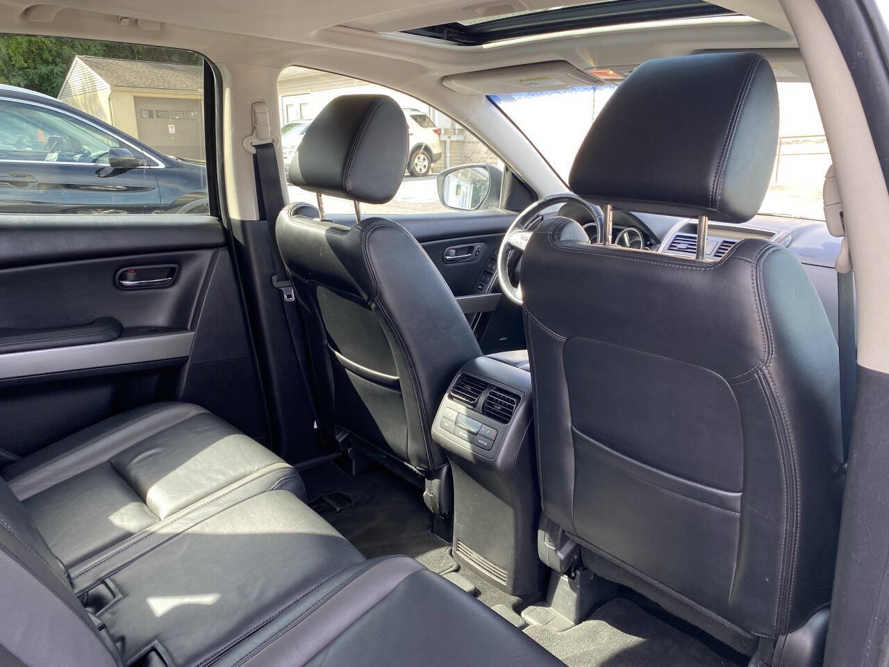 Used 2011 MAZDA CX-9 Grand Touring w/ Moonroof & Bose Audio Pkg AWD/4WD image 23