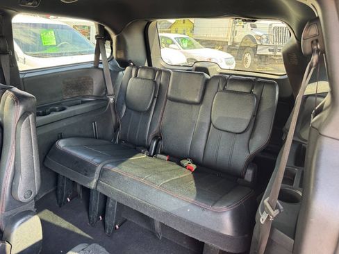Used 2019 Dodge Grand Caravan GT FWD image 13