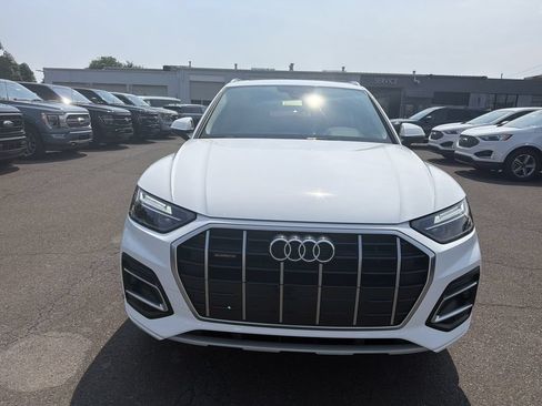 Used 2023 Audi Q5 2.0T Premium w/ Convenience Package AWD/4WD image 8