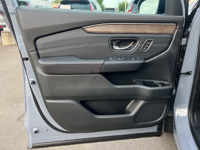 New 2026 Honda Pilot Elite image 17