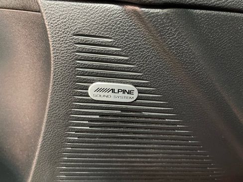 Used 2015 Dodge Challenger R/T w/ Quick Order Package 28B R/T image 35