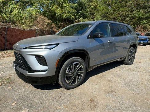New 2026 Buick Enclave Sport Touring w/ Power Package image 4