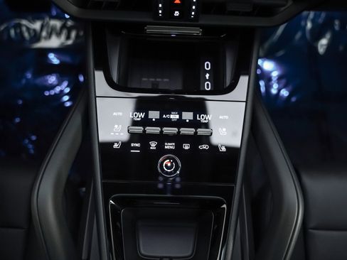 New 2026 Porsche Cayenne image 20