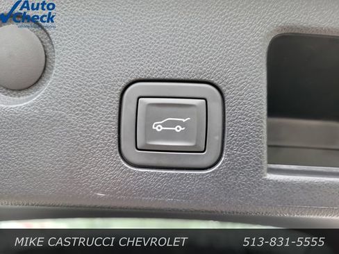Used 2026 Chevrolet Equinox LT w/ Convenience Package II FWD image 11