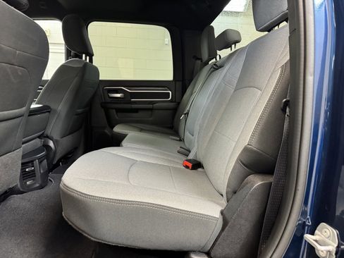 Used 2024 RAM 2500 Big Horn w/ Bed Utility Group image 16