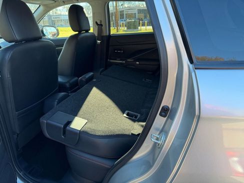 Used 2022 Mitsubishi Outlander Sport SE image 27