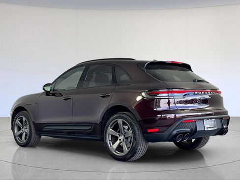 Certified 2026 Porsche Macan AWD/4WD image 3