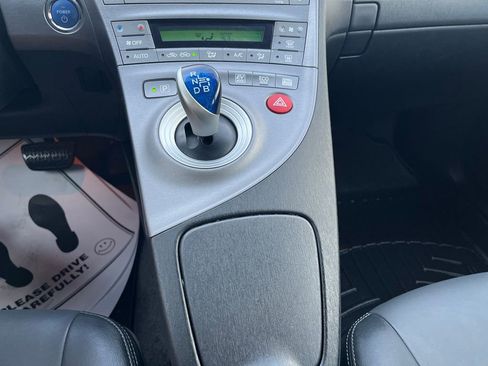 Used 2014 Toyota Prius Four image 20