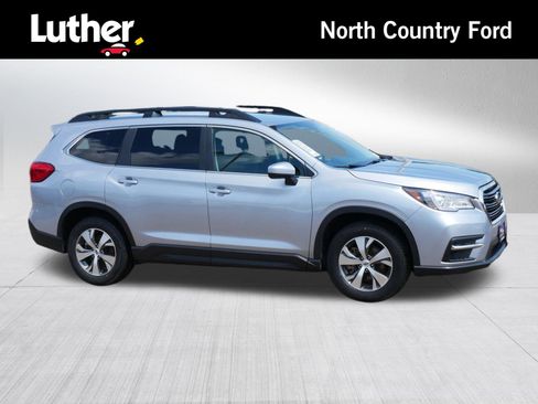 Used 2022 Subaru Ascent Premium w/ Convenience Package image 1