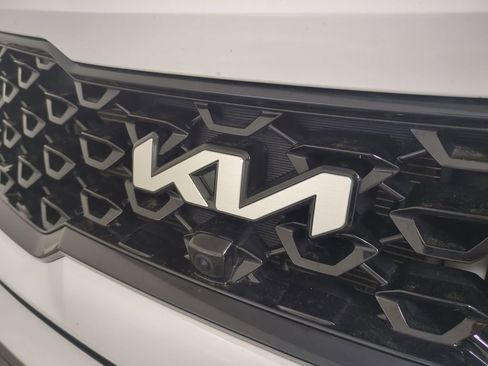 Used 2022 Kia Sorento SX image 13