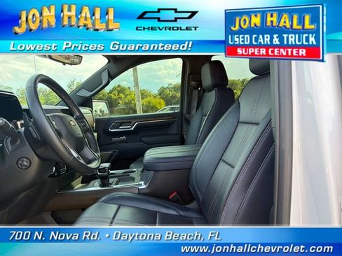 Used 2024 Chevrolet Silverado 1500 High Country w/ Technology Package AWD/4WD image 21