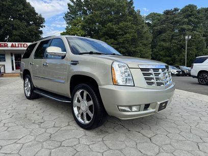 Used 2013 Cadillac Escalade Luxury
