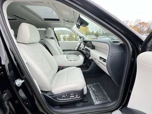 New 2026 Hyundai Palisade Calligraphy image 13