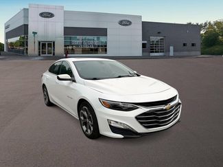 Used 2020 Chevrolet Malibu LT FWD video 2