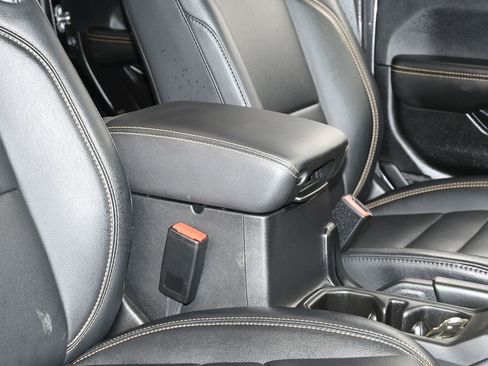 Used 2024 Jeep Gladiator Sport w/ Premium Package image 44