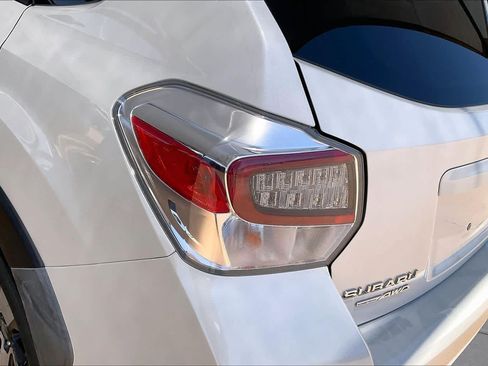 Used 2016 Subaru Crosstrek Touring AWD/4WD image 29