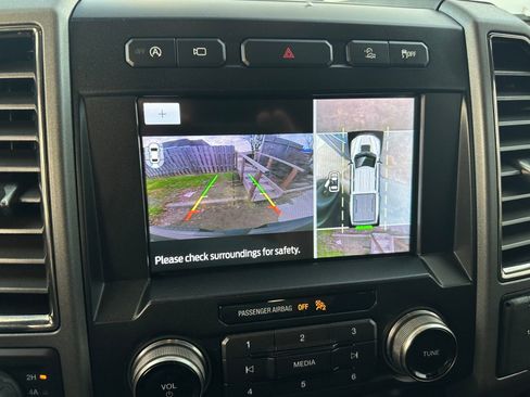 Used 2019 Ford F150 Raptor w/ Equipment Group 802A Luxury image 11