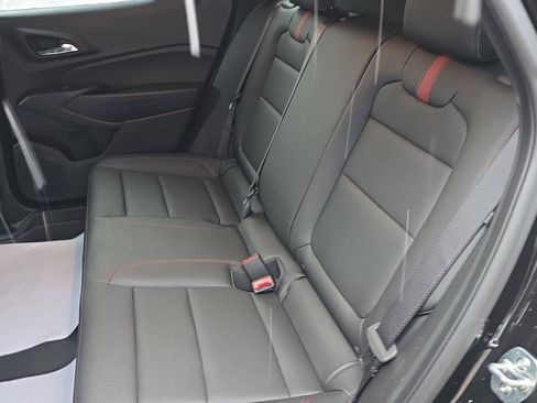 New 2025 Chevrolet Trax RS w/ Driver Confidence Package FWD image 18