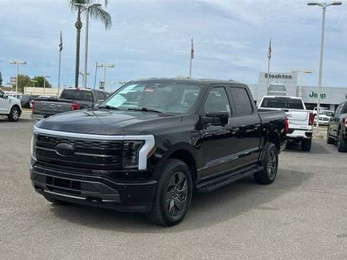 Certified 2022 Ford F150 Lightning Lariat w/ Max Trailer Tow Package AWD/4WD image 8