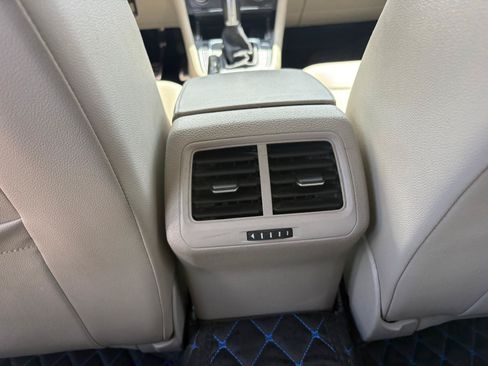 Used 2019 Volkswagen Golf Alltrack S AWD/4WD image 28