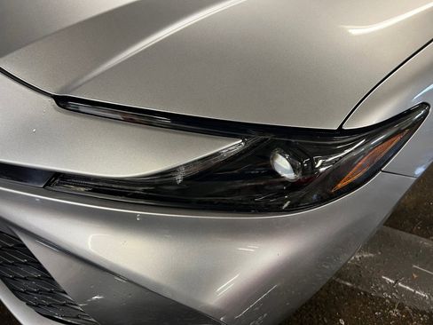 Used 2025 Toyota Camry LE image 30