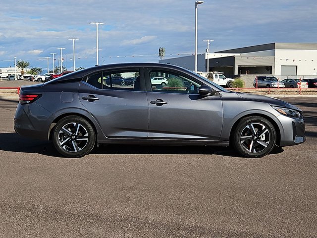 Used 2025 Nissan Sentra SV FWD image 4