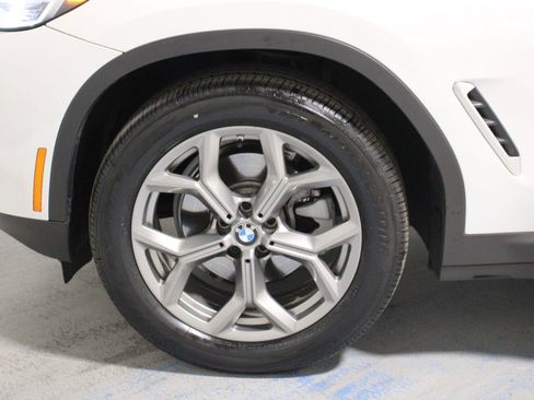 Used 2024 BMW X3 xDrive30i w/ Premium Package AWD/4WD image 35
