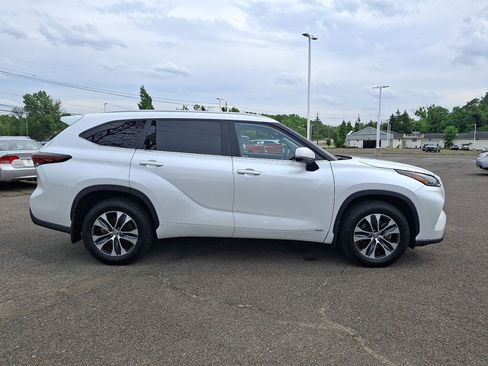 Certified 2026 Toyota Highlander XLE AWD/4WD image 27