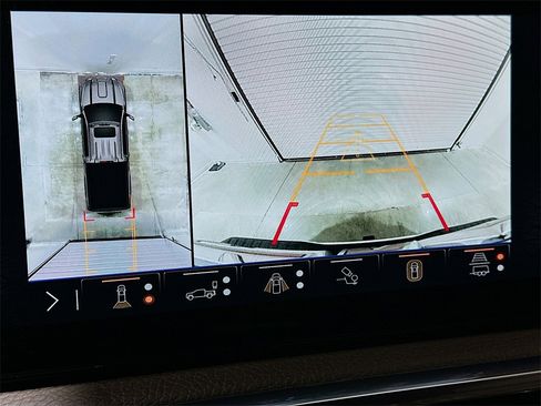 Used 2025 GMC Sierra 2500 Denali w/ Denali Reserve Package image 14