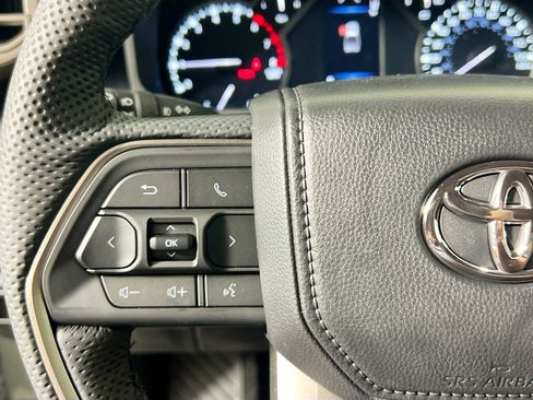 New 2026 Toyota Tundra SR5 AWD/4WD image 18