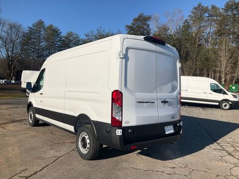 New 2026 Ford Transit 250 148 Medium Roof RWD image 7