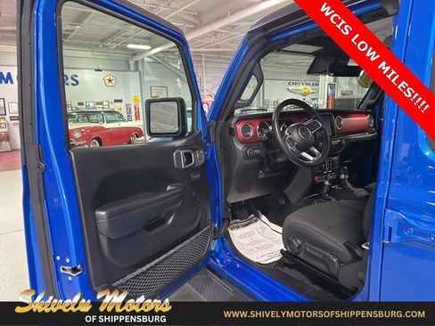 Certified 2021 Jeep Wrangler Unlimited Rubicon image 11