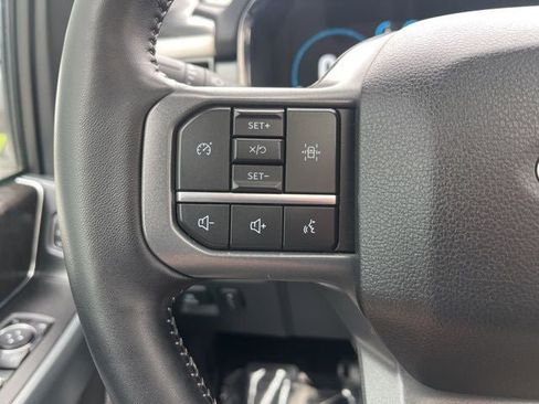 Used 2023 Ford F150 Lariat w/ Trailer Tow Package image 28