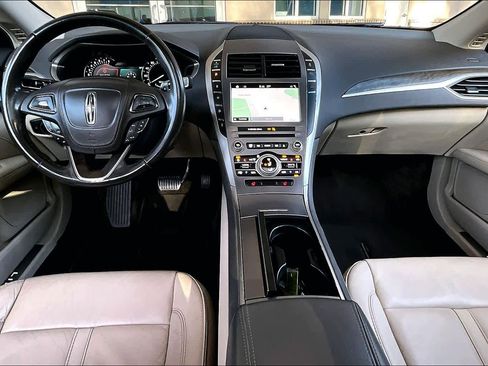 Used 2017 Lincoln MKZ Select w/ Select Plus Package image 16