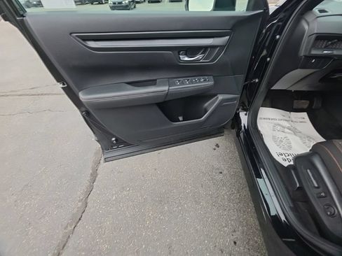 Used 2024 Honda CR-V Sport image 14