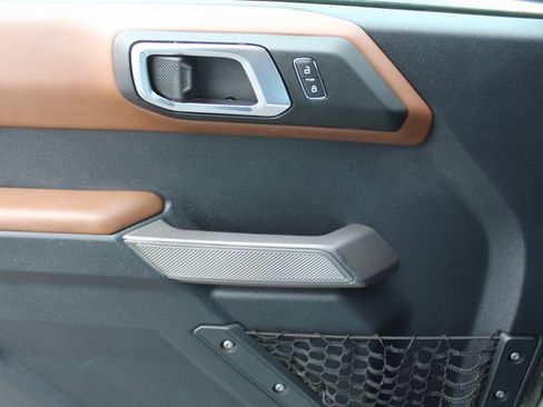 Used 2022 Ford Bronco Outer Banks image 37