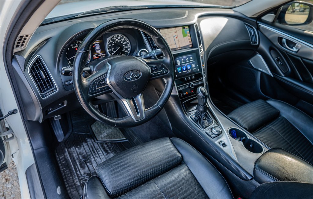 Used 2018 INFINITI Q50 Sport w/ Proactive Package RWD image 14