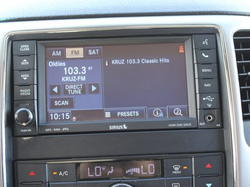 Used 2013 Jeep Grand Cherokee Limited w/ Luxury Group II RWD image 24