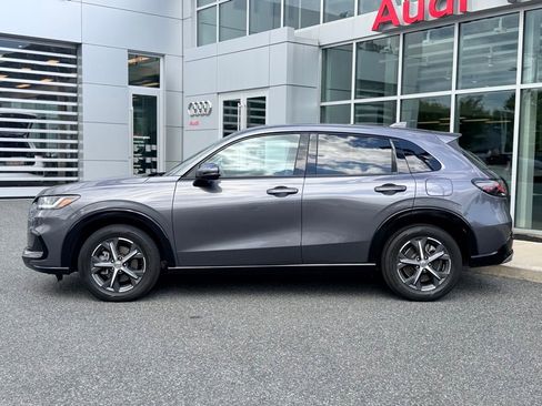 Used 2024 Honda HR-V EX-L image 2