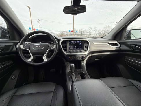 Used 2018 GMC Acadia SLT w/ LPO, Black Accent Package image 20