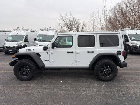 Used 2024 Jeep Wrangler Willys 4xe image 2