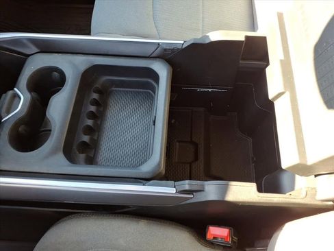 Used 2023 RAM 2500 Big Horn w/ Level 1 Equipment Group image 30