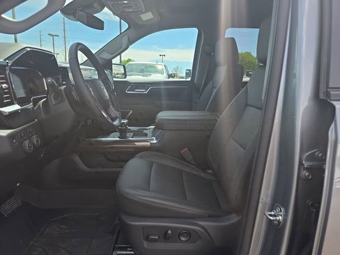 New 2026 Chevrolet Silverado 1500 RST w/ Convenience Package II AWD/4WD image 9